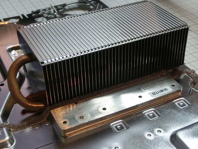 New PS4 CUH-1100 and Old CUH-1000 Model Compared; Differences