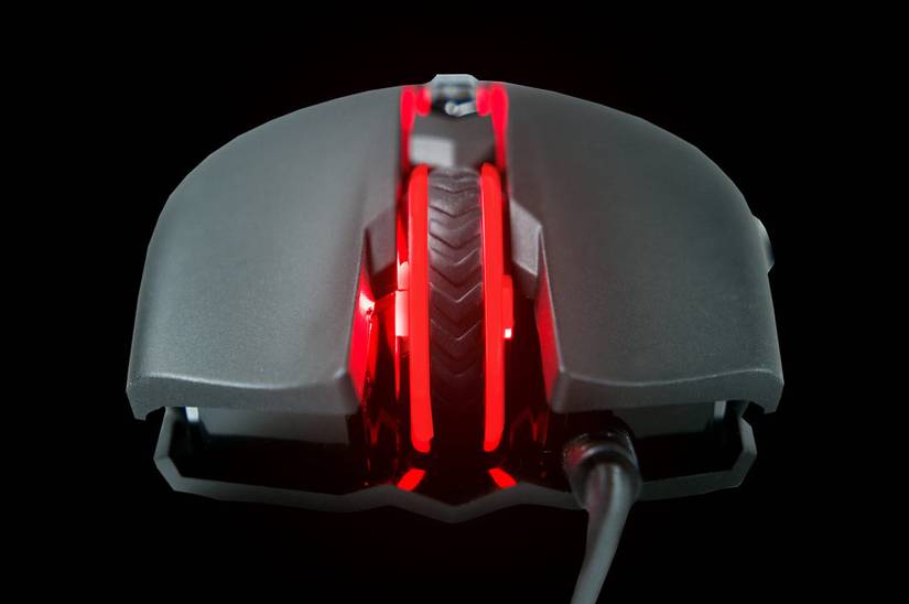 Bloody SP80 Gaming Mouse Review — Streamlined Comfort