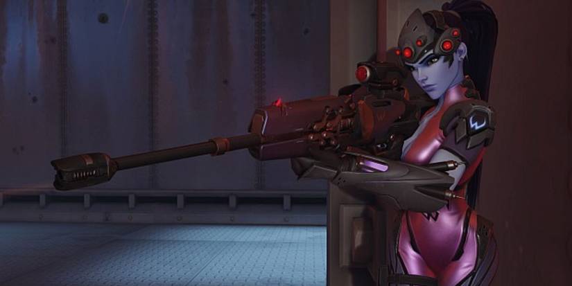 Widowmaker aiming down on Widowskiss