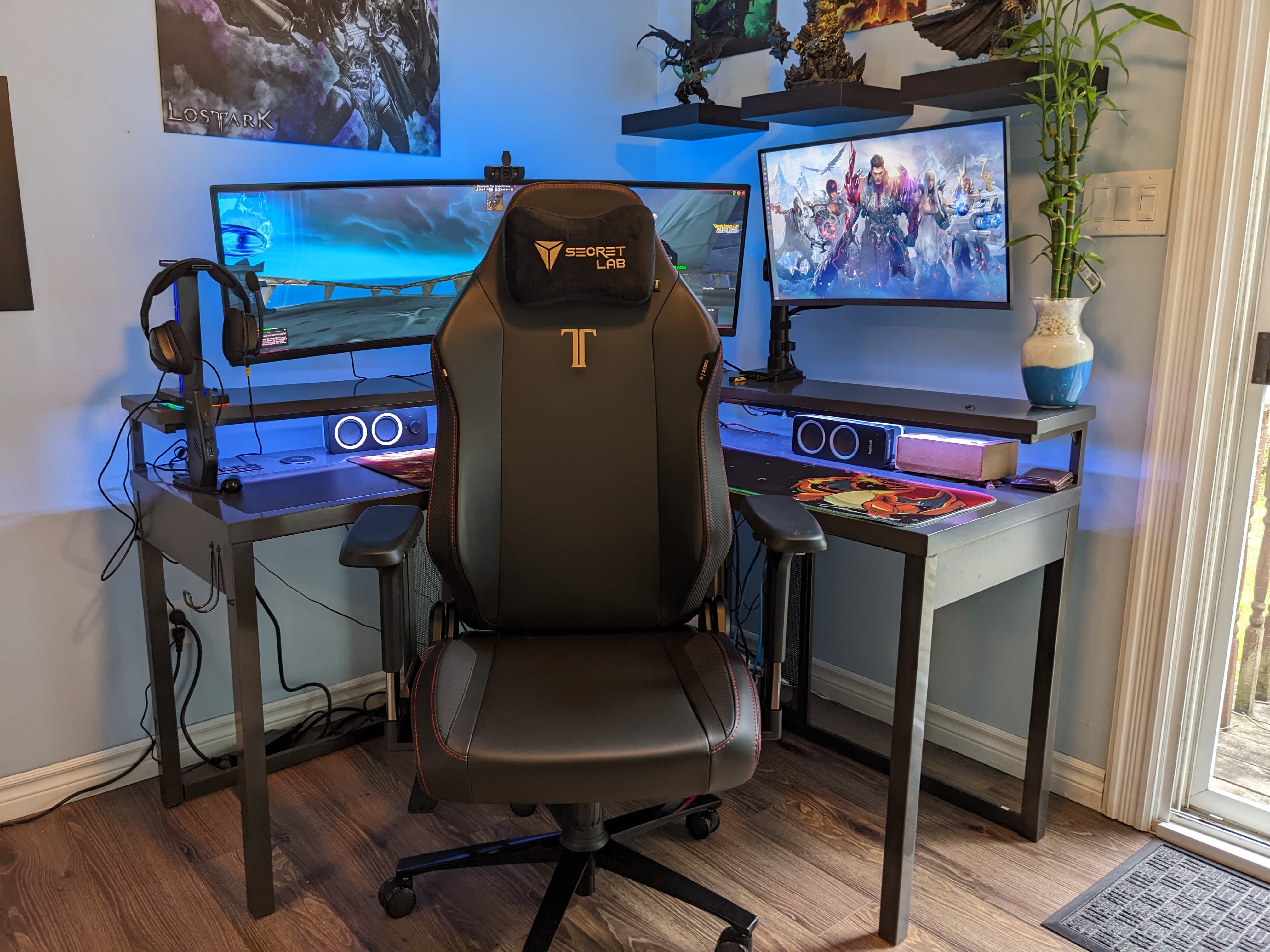 Secretlab Titan Evo 2022 Review - A Titan of the Industry