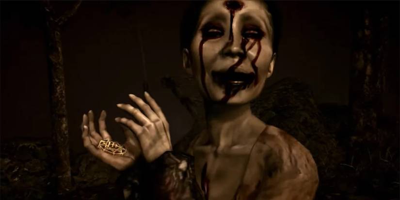 Scary Undead Monster Lady In Siren Blood Curse