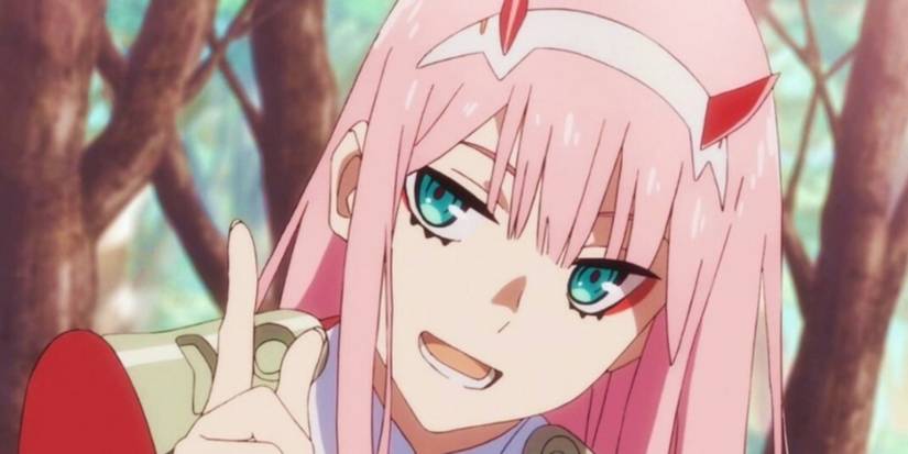 Zero Two pointe son doigt vers le ciel