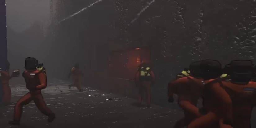 The Lethal Company character is using the More Company mod allowing for a bigger lobby.