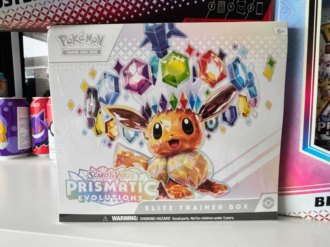 Pokemon TCG Prismatic Evolutions - Hands-On Preview Pokemon TCG Prismatic Evolutions - Hands-On Preview