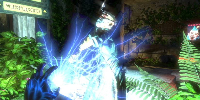 Using Electro Bolt on a Splicer in BioShock