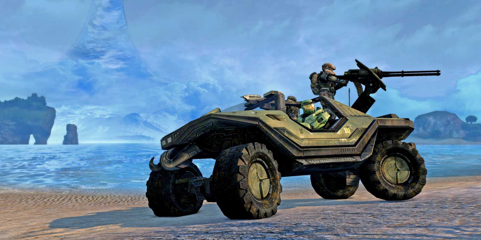 Master Chief and soldiers in a Warthog in Halo