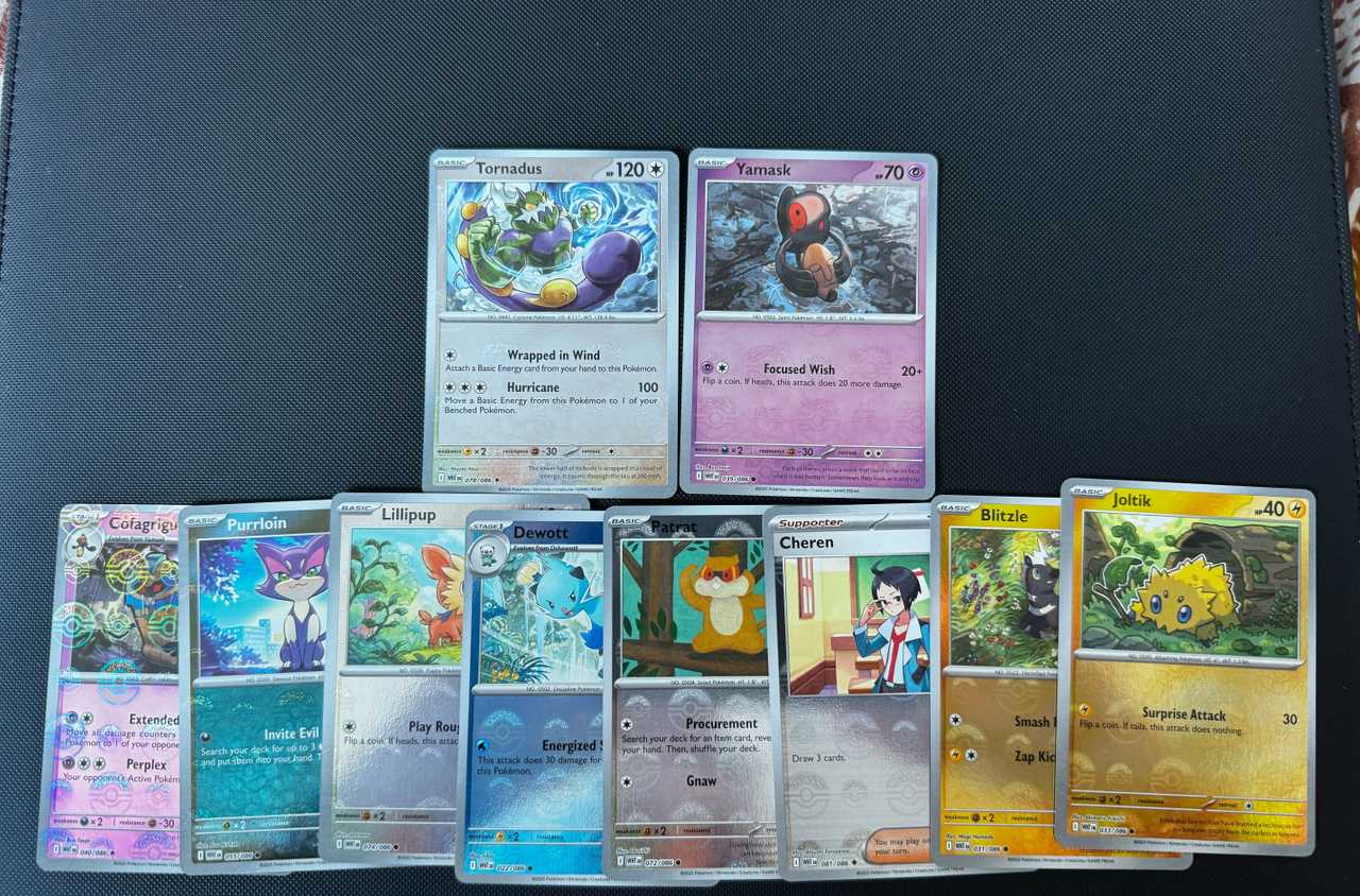 Pokemon TCG Black Bolt And White Flare - Hands-On Preview Pokemon TCG Black Bolt And White Flare - Hands-On Preview