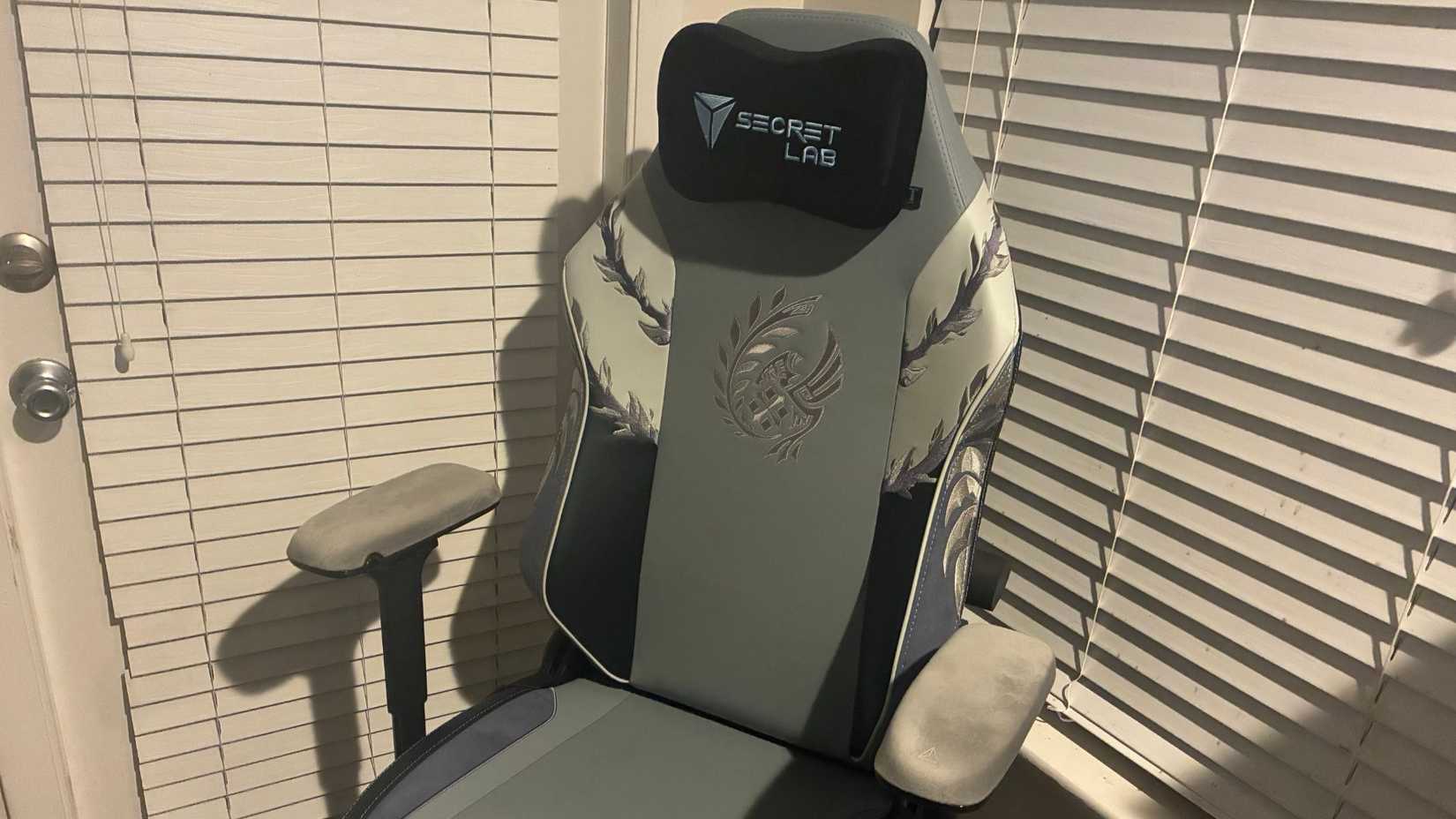 Monster Java Chair Secretlab Titan Evo Monster Hunter Gaming Chair Review (Arkveld Edition)