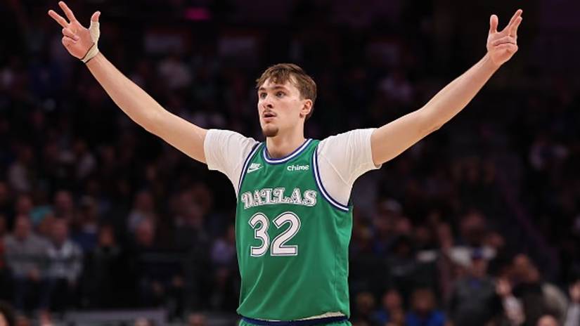 69139412be1a0-cooper-flagg-32-of-the-dallas-mavericks-reacts-during-the-fourth-quarth-of-the-game-against-the-mi-115245304-16x9