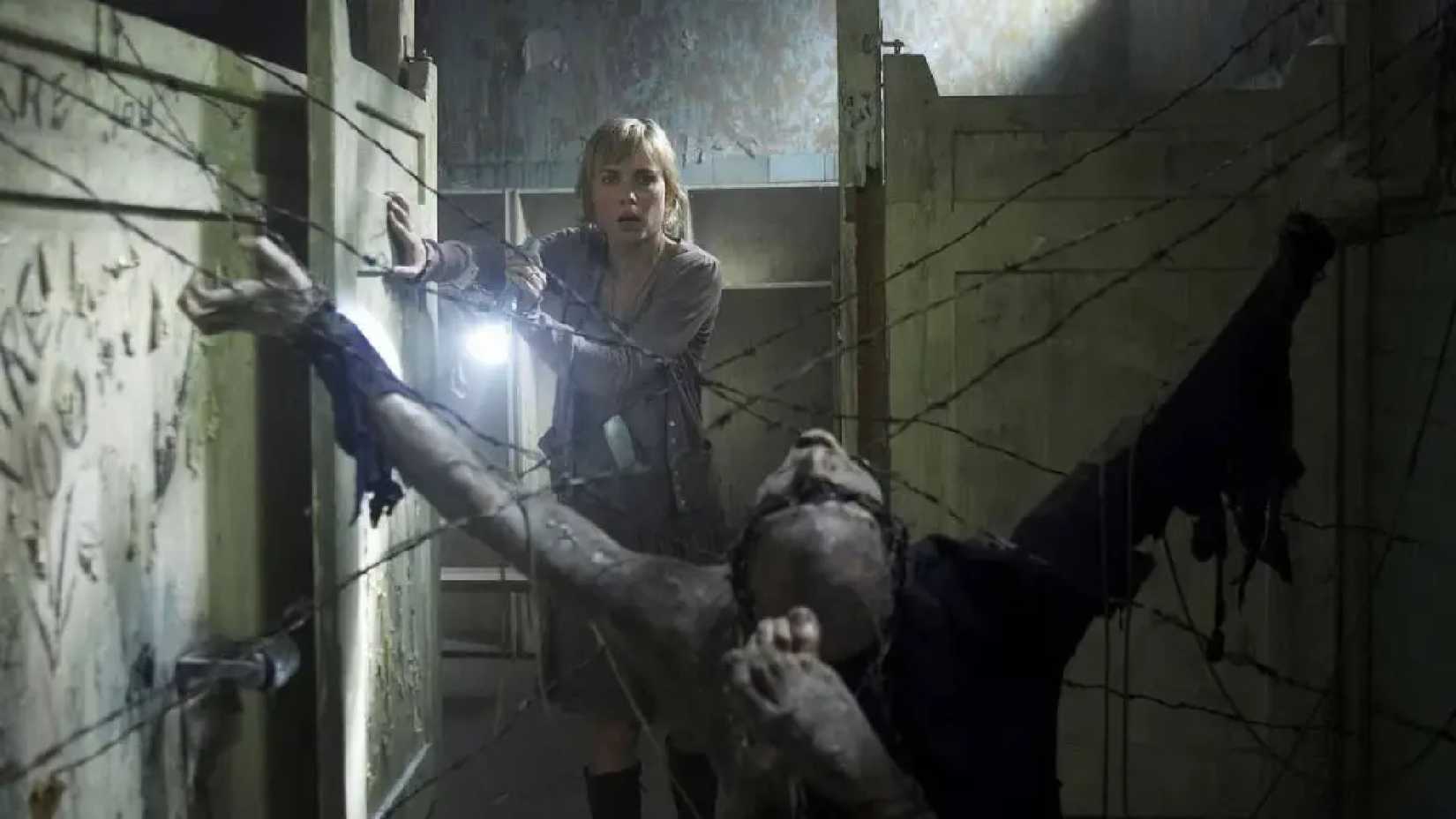 Silent Hill 2006 Movie School Bathroom