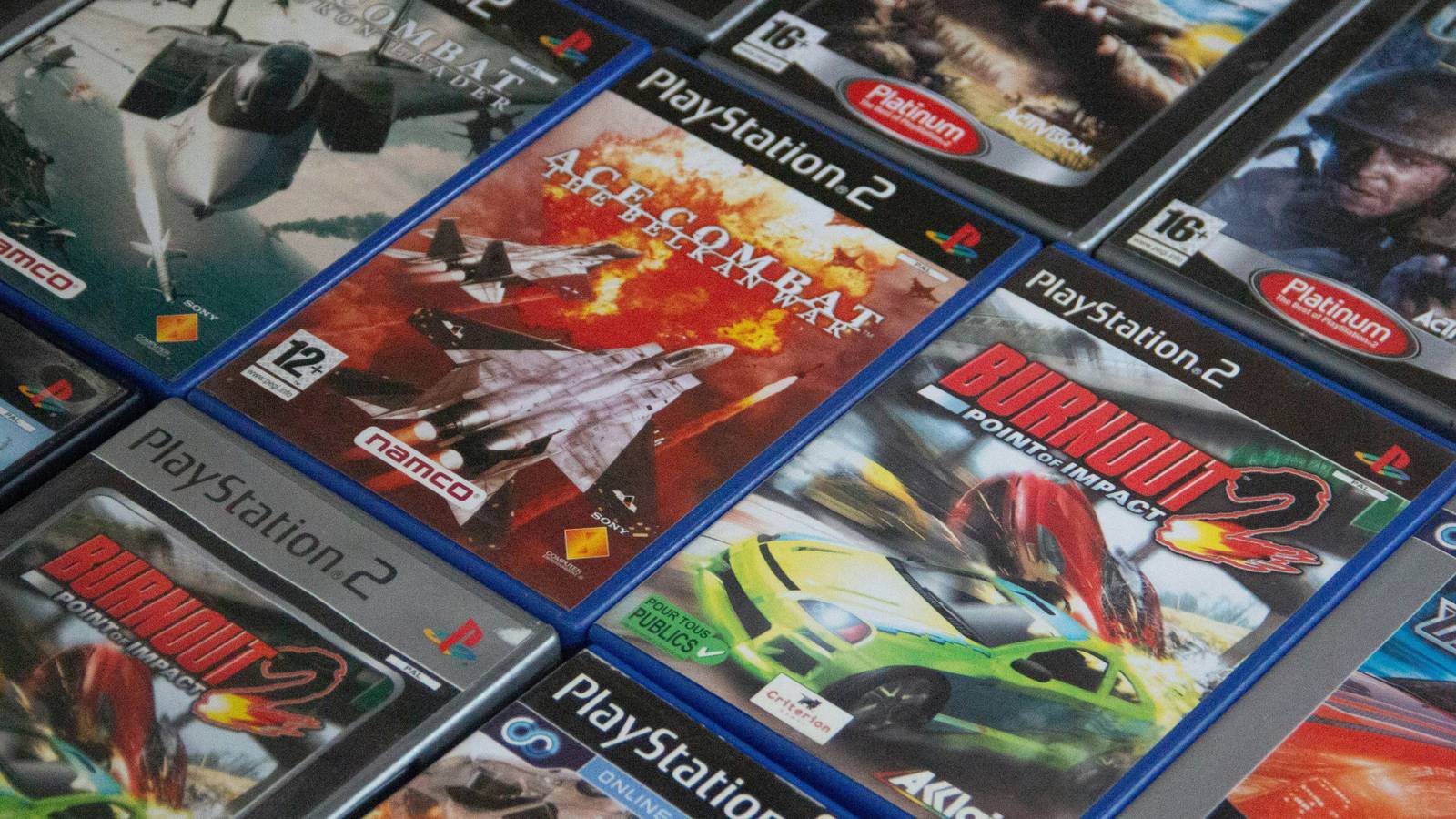 Gamers Turn PlayStation Posts Into Physical Disc Protests Gamers Turn PlayStation Posts Into Physical Disc Protests
